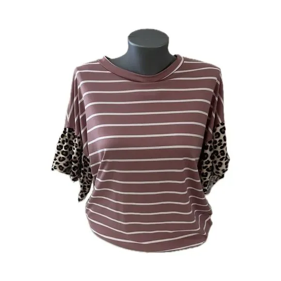 Haptics Women’s Striped Top With Leopard Print Sleeves Size Large - Picture 1 of 7